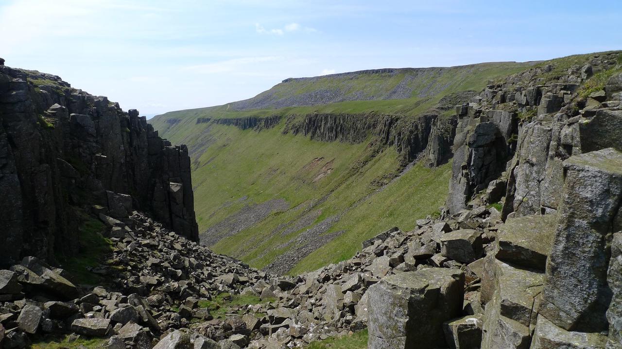 High Cup Nick-fd0004.jpg