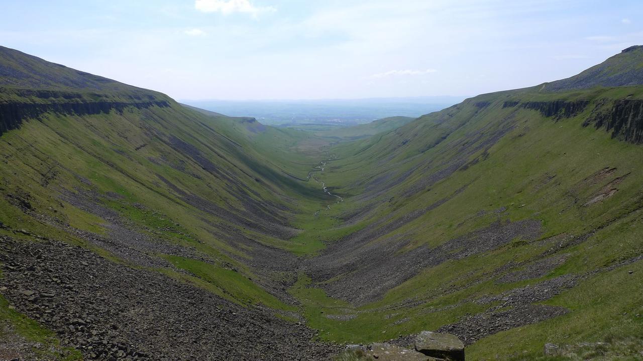 High Cup Nick-fd0007.jpg